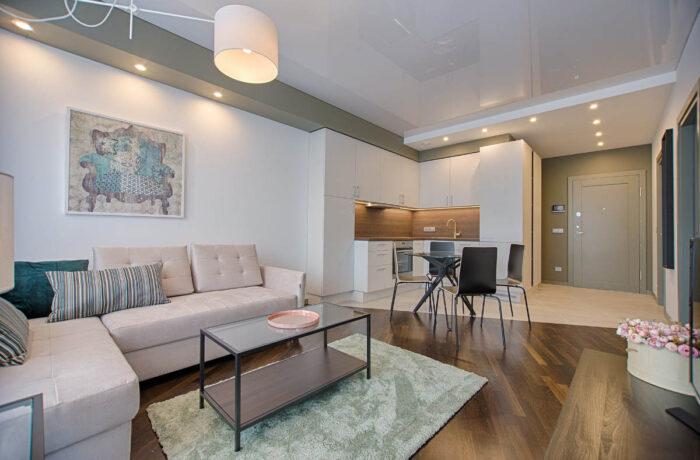 7 Townhouse Decorating Ideas - Make Your Home Feel Luxurious - Premium Townhouse Decorating