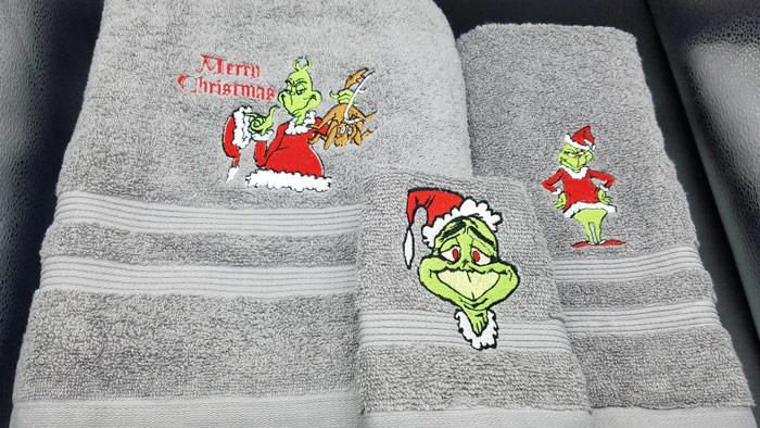 Grinch Towel gifts